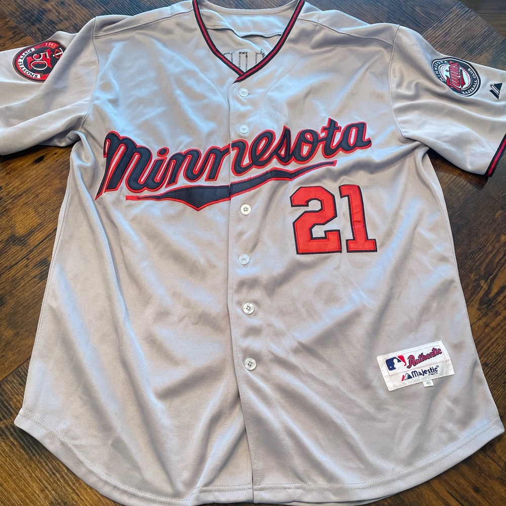 Delmon Young Minnesota Twins Jersey - Picture 2 of 5